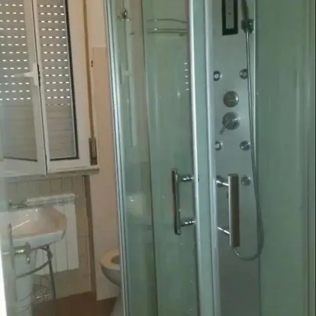A Un Passo Dal Mare + Parcheggio Apartament Marina Julia